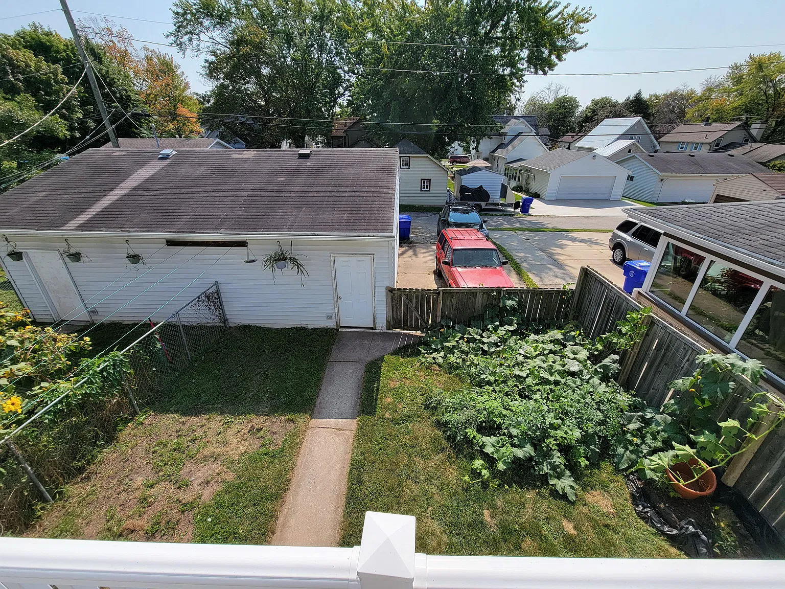207 W 7th St — Photo 2