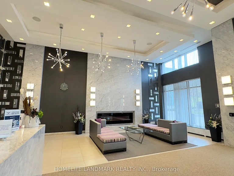 18 Graydon Hall Dr #1110 — Photo 19