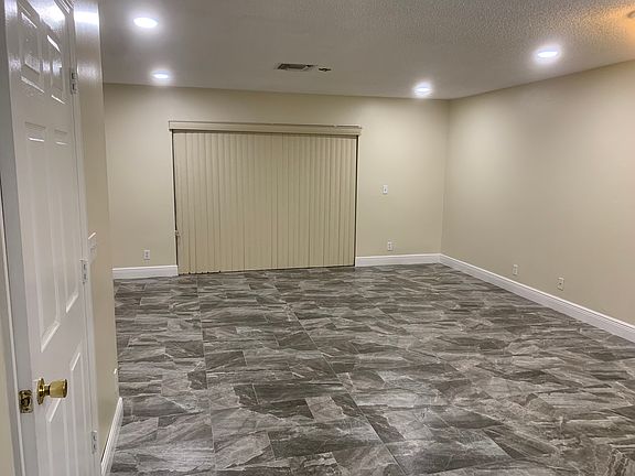 3rd image of 8532 W Southgate Shores Cir