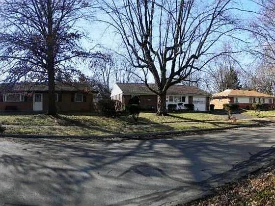 3938 E Fulton St photo 1