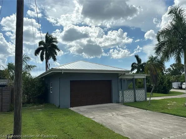 443 Seaworthy Rd, North Fort Myers, FL 33903