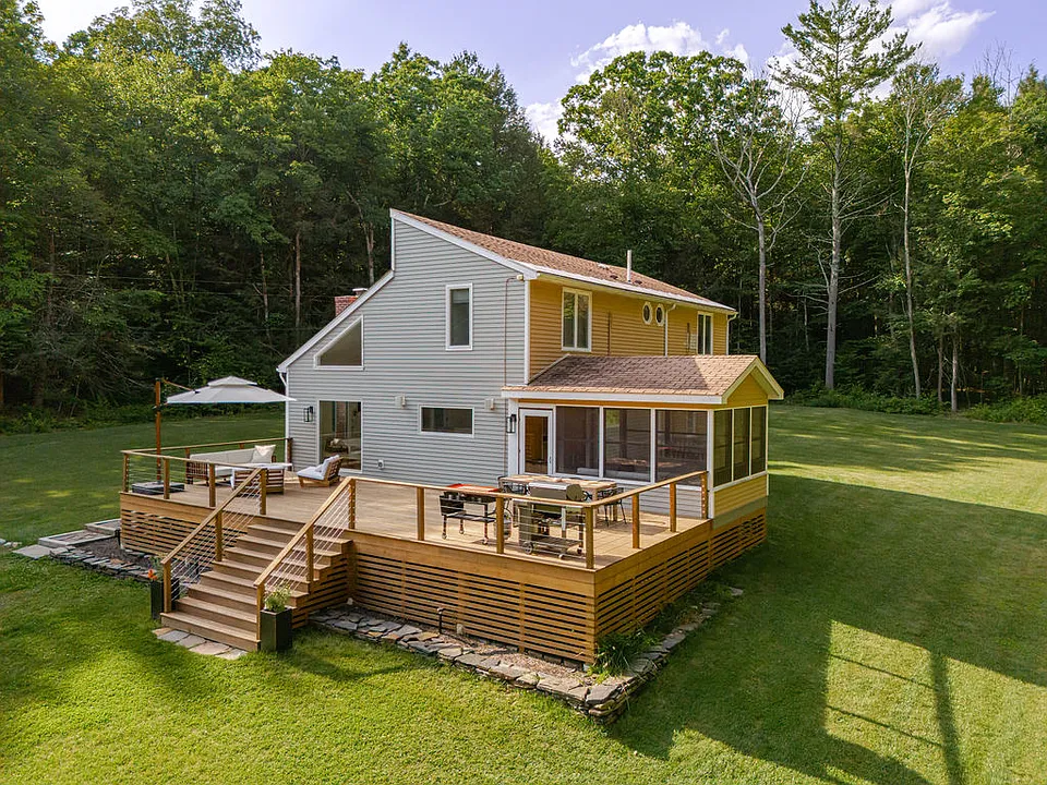 140 Green River Valley Rd