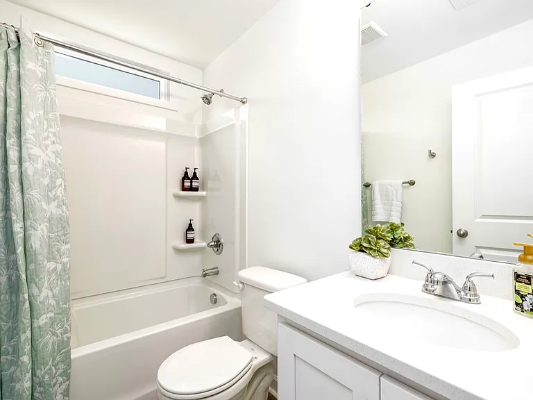 237 Hudson Dr — Photo 16