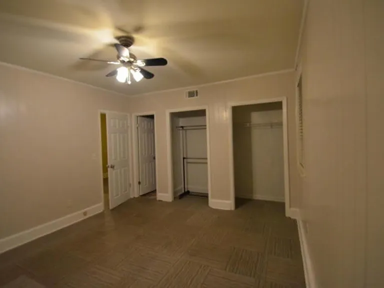 1133 Old Mill Rd — Photo 3