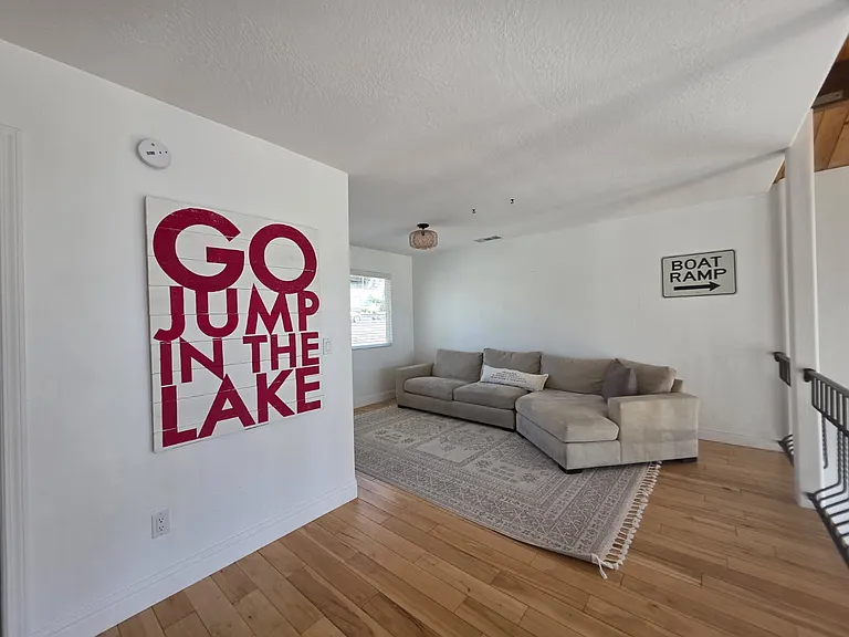 711 Poker Flat Rd — Photo 14