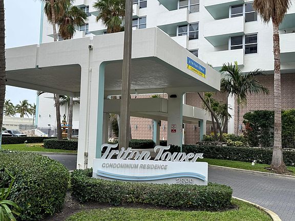 2nd image of 2899 Collins Avenue #1235