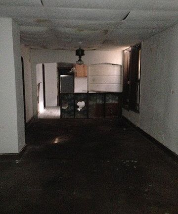 2nd image of 5353 S Artesian Ave