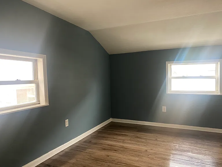 113 S Main St #5 — Photo 3