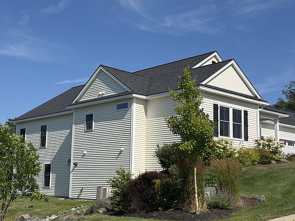 4th image of 48 Maxwell Woods Drive #48