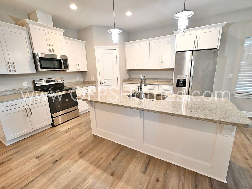 1st image of 2315 Hadleigh Hills Ct
