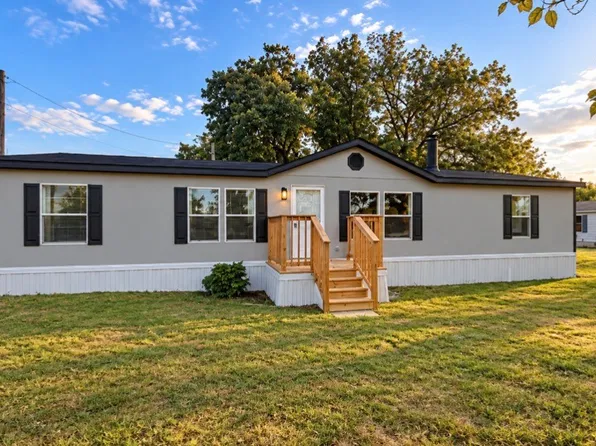 753 County Road 1304, Bridgeport, TX 76426