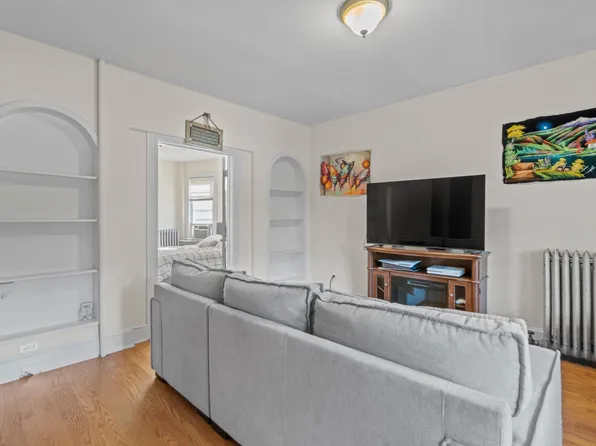 3 Jefferson Ave #1, Maplewood, NJ 07040