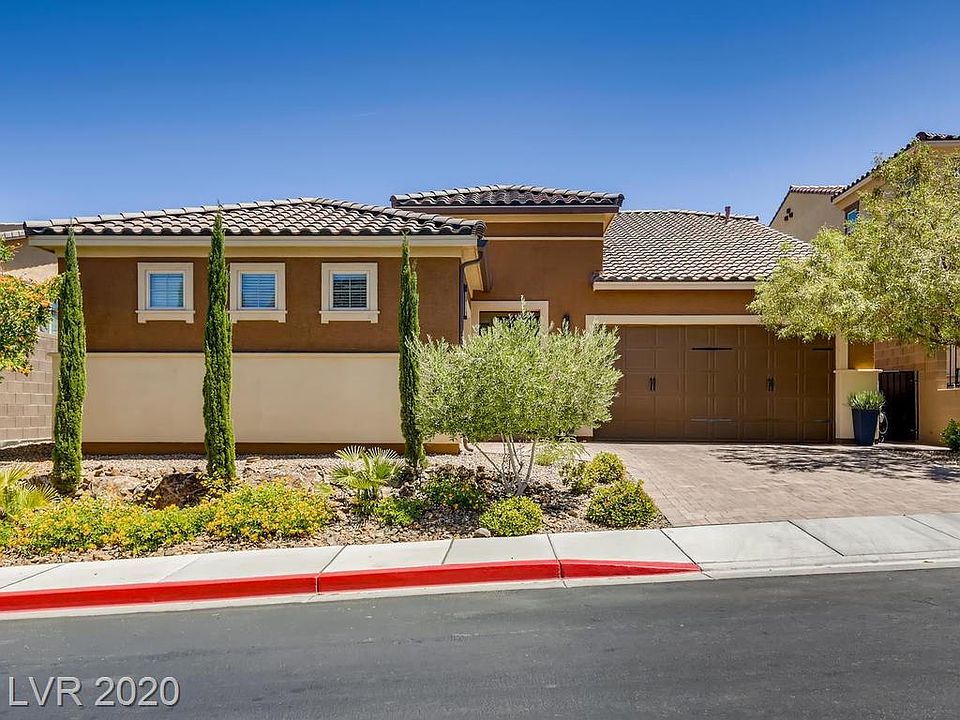 1st image of 310 Mandarin Hill Ln