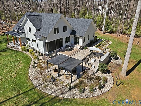 2nd image of 13444 Wolf Swamp Ln