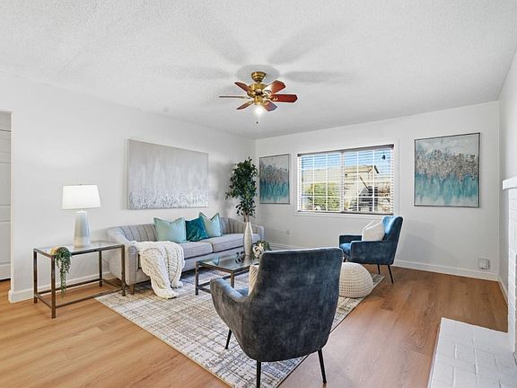 4th image of 2744 Capistrano St