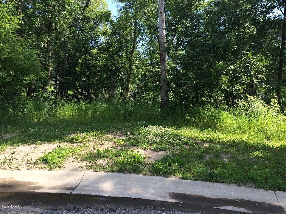 1st image of 2004 Wildflower Ln NE