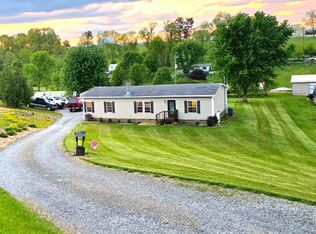232 Myrtle Ln, Rural Retreat, VA 24368