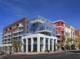 Instrata Little Italy