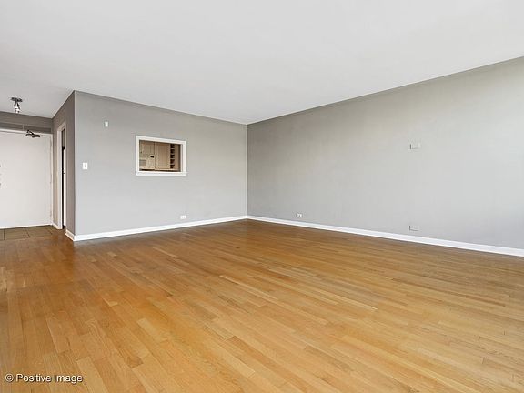3rd image of 3660 N Lake Shore Dr APT 2505