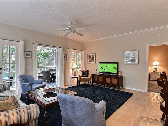 4th image of 1215 Winding Oaks Cir E