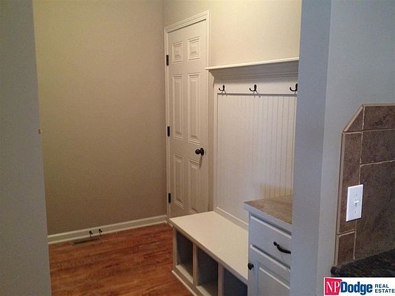 5th image of 21323 Blackstone Cir