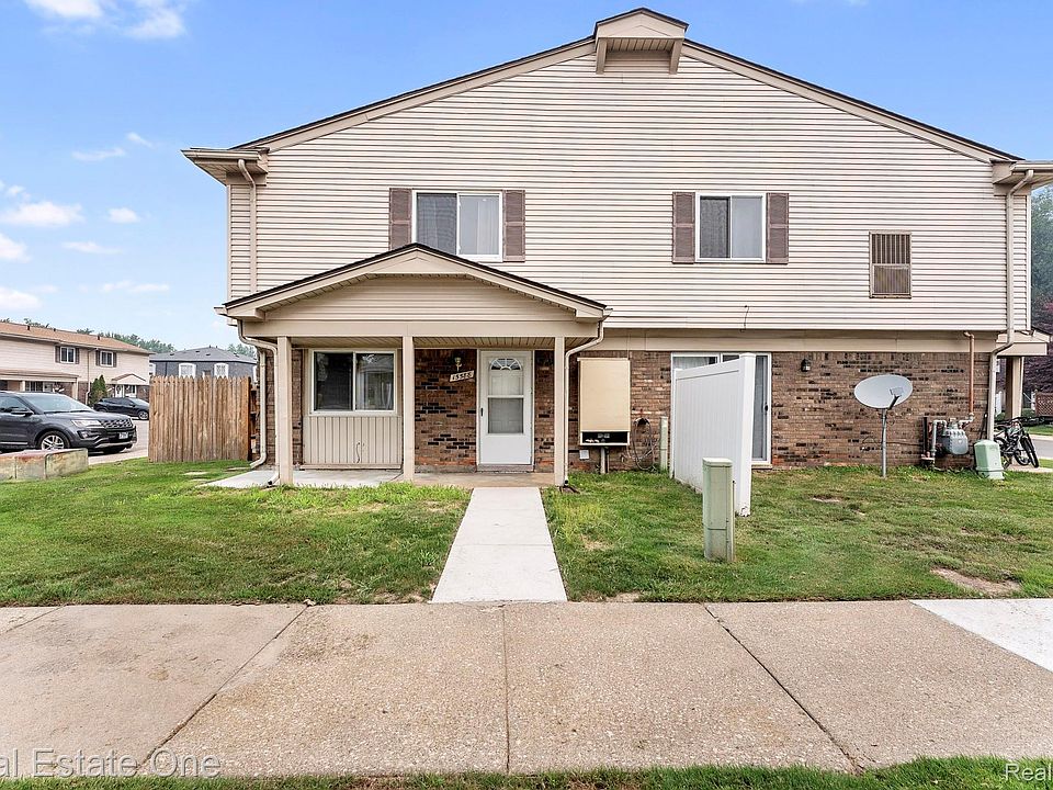 1st image of 15588 Dupage Blvd