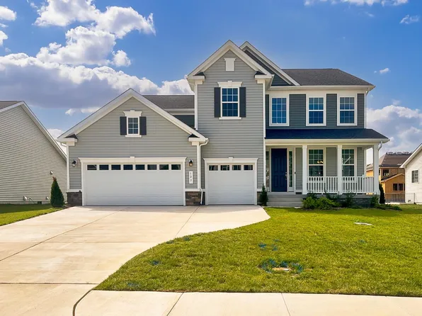 127 Triangle Ct, Winchester, VA 22602