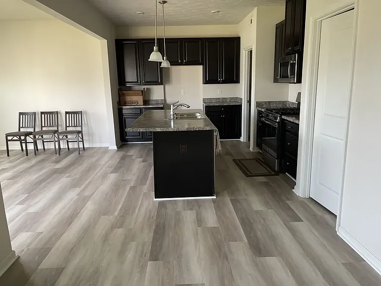 1164 Trovillo Dr — Photo 11
