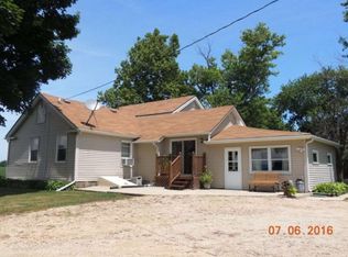 2838 Poole Rd, Belvidere, IL 61008