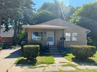1209 Garfield Ave, Bay City, MI 48708