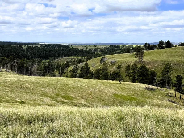 165 Gruenhagen Rd, Moorcroft, WY 82721