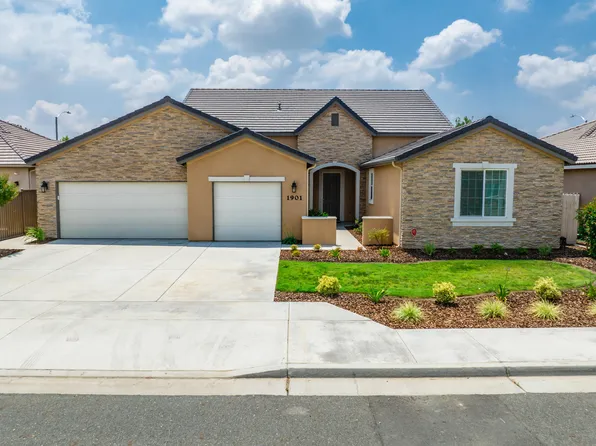 1901 Bristol Avenue, Tulare, CA 93274