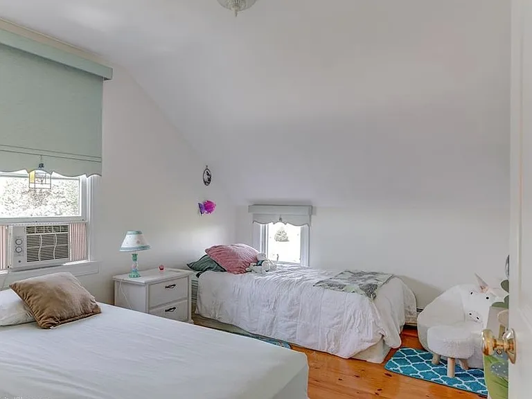 1316 Anthony Rd — Photo 24