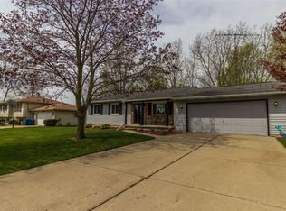 15060 Cutler Dr, Linden, MI