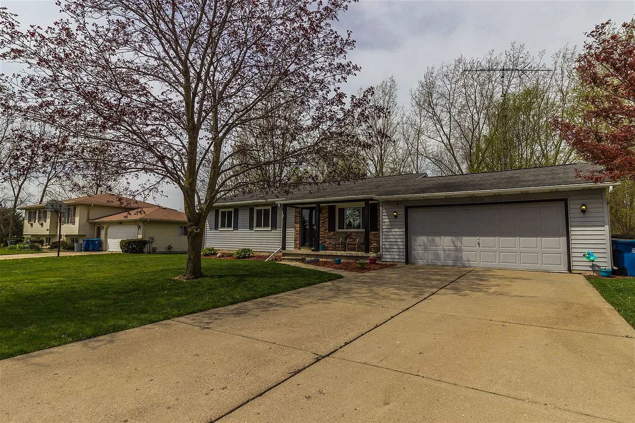 15060 Cutler Dr photo 1