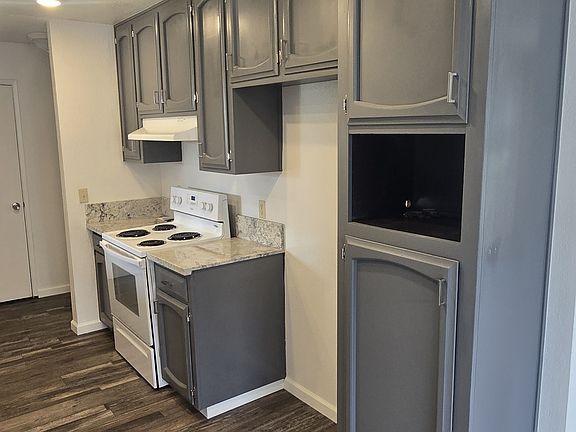 5th image of 139 Mulberry Cir
