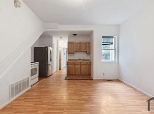 4035 Green St #1, Philadelphia, PA