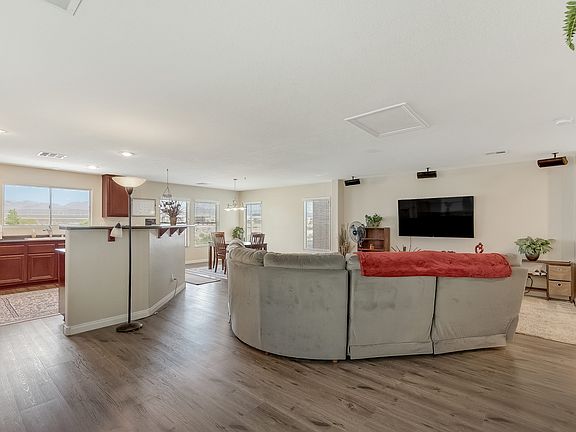 4th image of 3120 Alder Grove Ct