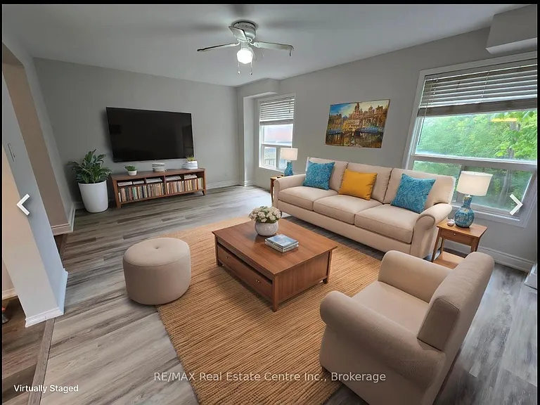 95 Westmeadow Dr — Photo 7