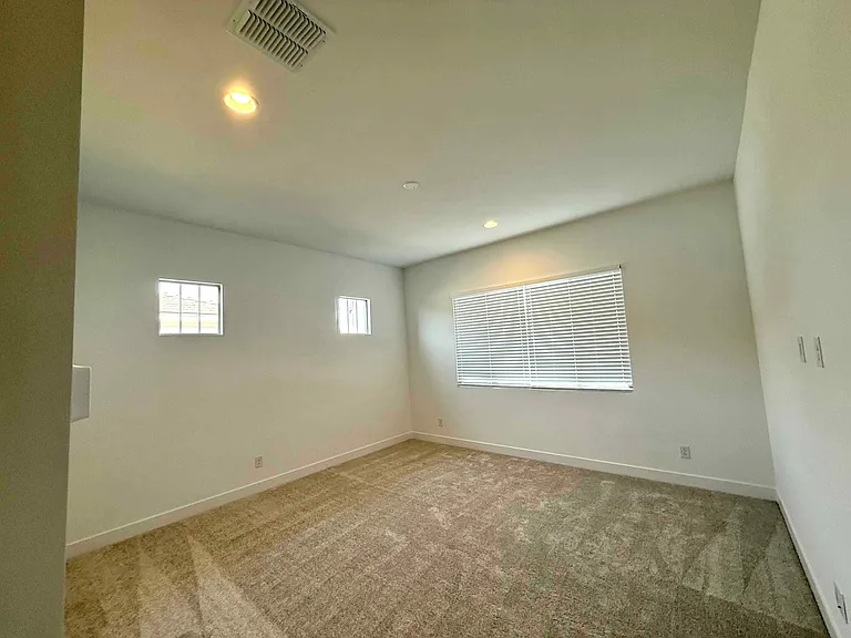 19036 E Celtic Manor Dr — Photo 9