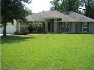 1308 Plata Canada Dr, Cantonment, FL 32533