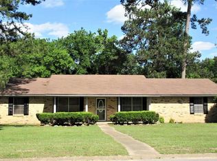 406 Asbury St, Jacksonville, TX 75766
