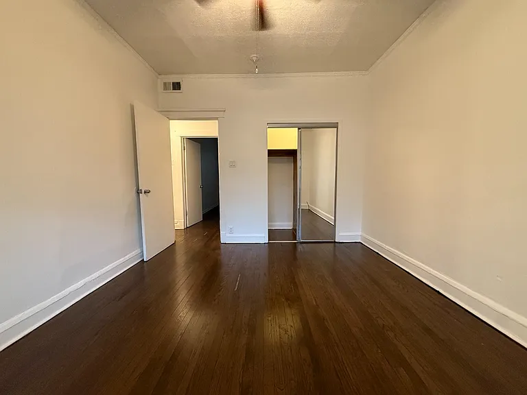 7531 N Rogers Ave #1 — Photo 9