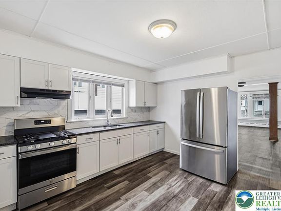 5th image of 116 W Main St #1