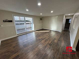 55 Jacqueline Rd APT 1, Waltham, MA 02452