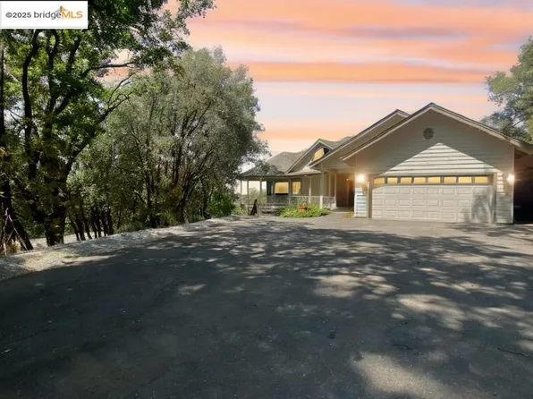 19124 Superior Dr, Twain Harte, CA 95383