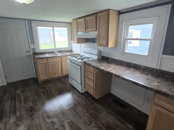 1039 N Lafountain St #R, Kokomo, IN 46901