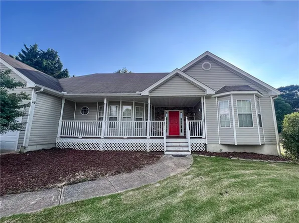 7535 Beechwood Ln, Gainesville, GA 30506