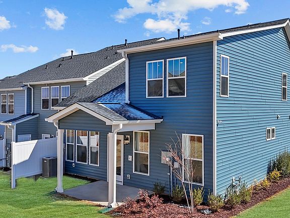 Elegant finishes and modern features in this proven DRB Homes design in Lyman, SC