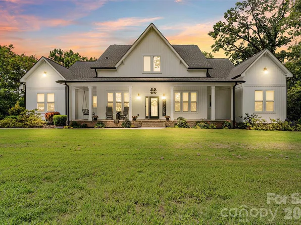 1421 Hamilton Crossroads Rd, Marshville, NC 28103